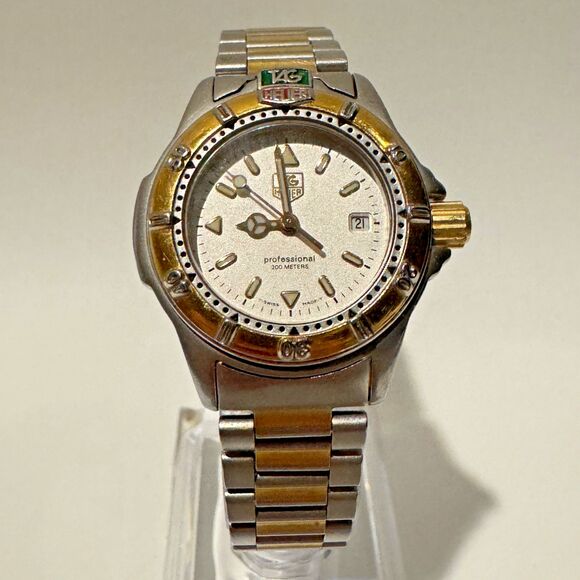 TAG Heuer 4000 Series Ladies 28mm Bi-Metal Watch Ref WF1420-0  SJHI8 6\